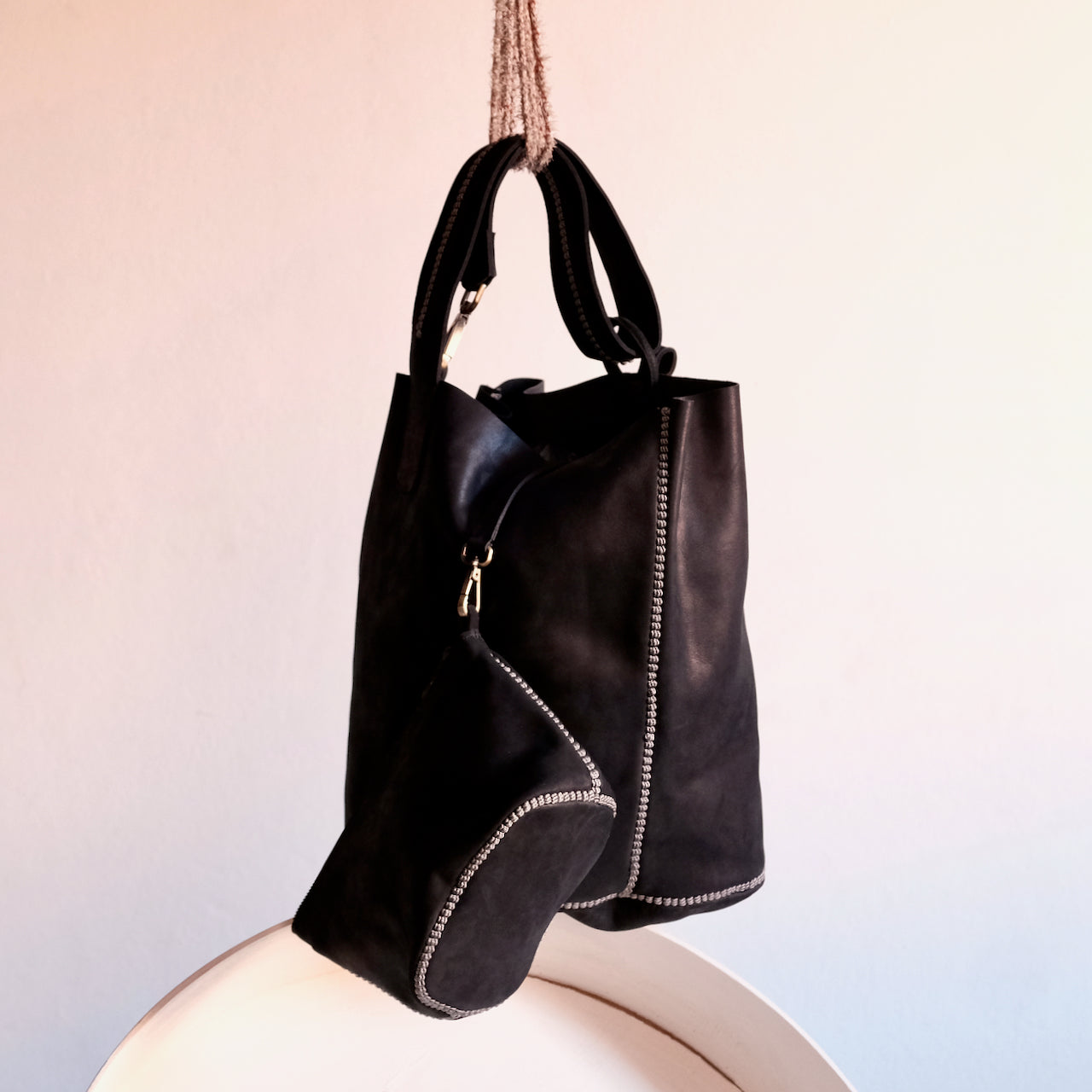 Sarma Bucket Bag - Black